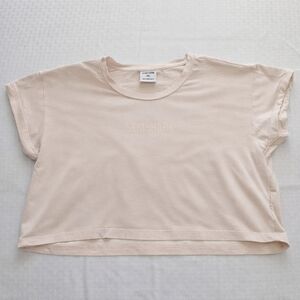 Gymshark Women's‎ Beige Crop Top